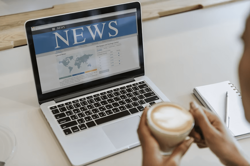 Reader following international news and opinion articles.